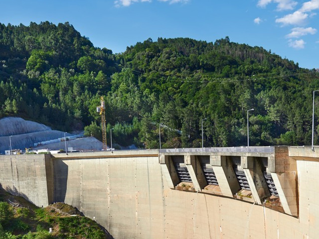 近尾洲水力發電廠
